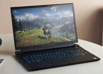 Overview of a New «Alien»: Alienware m17 (2019)