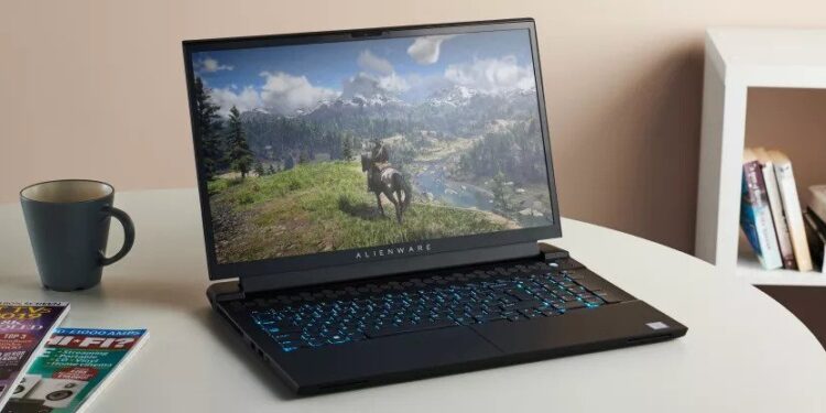Overview of a New «Alien»: Alienware m17 (2019)