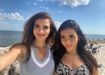 Alexandra and Andrea Botez